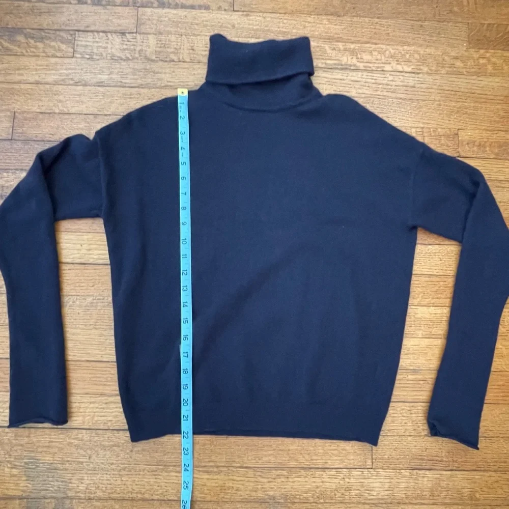COS Cashmere Turtleneck Sweater Navy - Picture 6 of 9